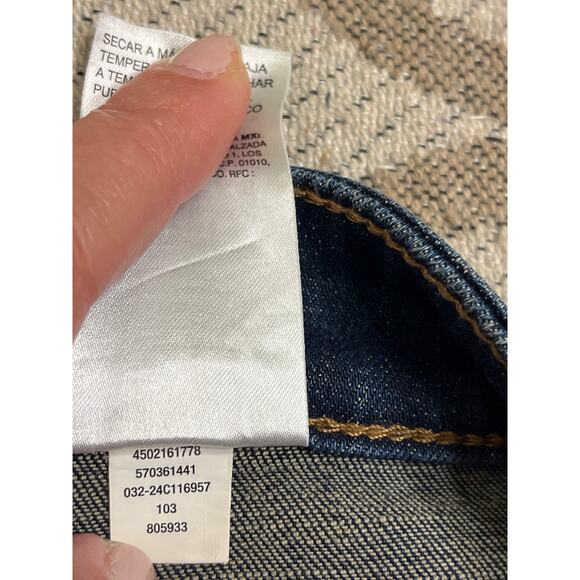 Chico’s So Slimming Girlfriend Slim Leg Crop dark wash blue jeans, size 2.5/ 14 - Picture 7 of 14